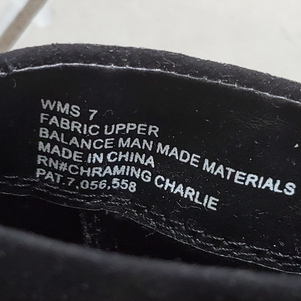 MONROE Wedge Heel Booties - Picture 3 of 7